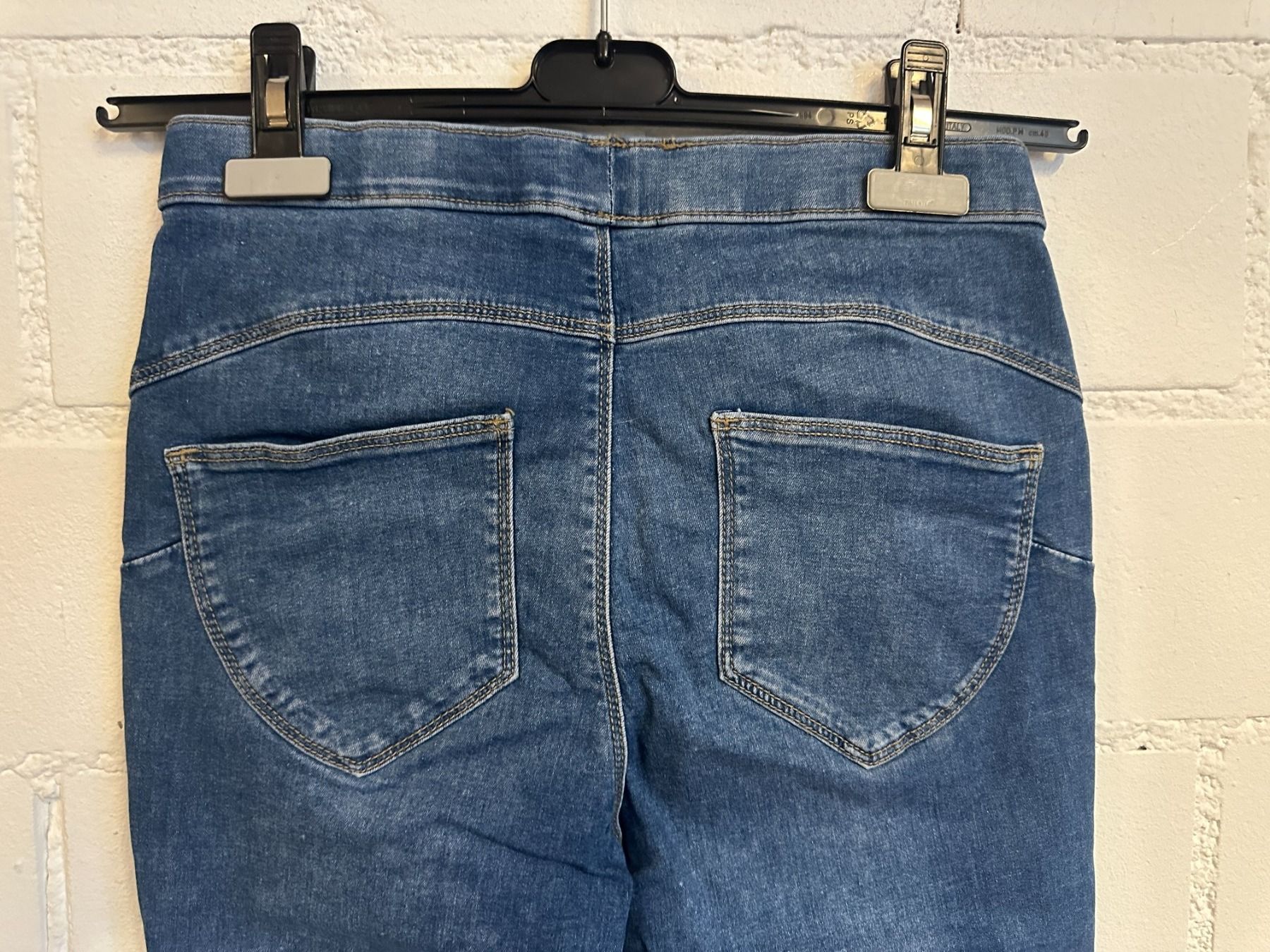 C&A Jeans: Jeggings von C&A (36) – Usato da Urdorf venduto da ARJN 5