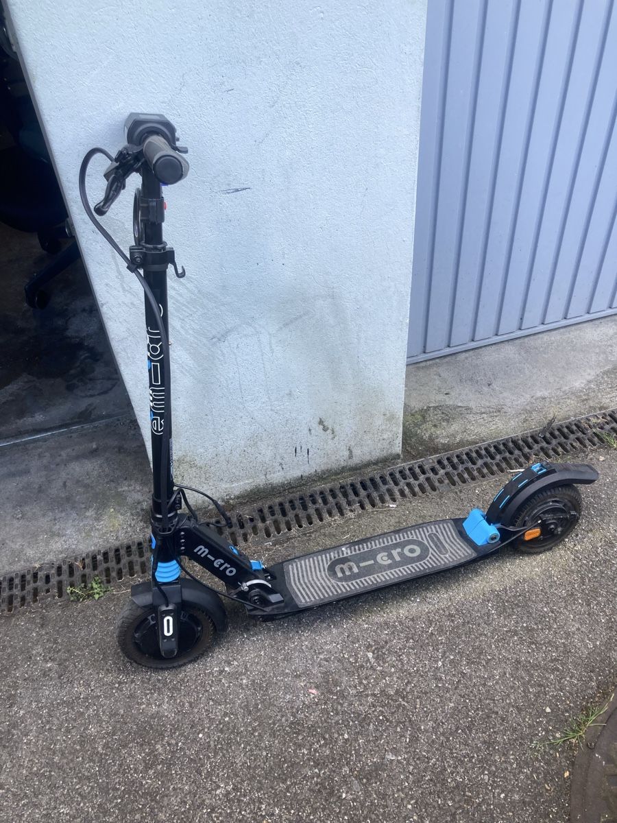 Micro Kickboard: Micro Merlin - 30km/h / E-Trotti /E-Scooter – Gebraucht aus Nidau von alpa83 1