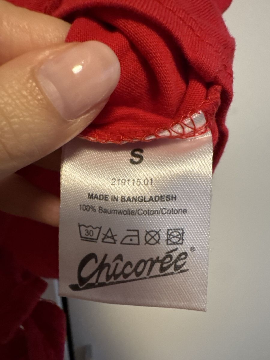 T-shirt: Rotes Chicoree T-Shirt mit "ARIES"-Print, Grösse S – Nuovo (secondo la descrizione) da Thun venduto da Vans_98 2