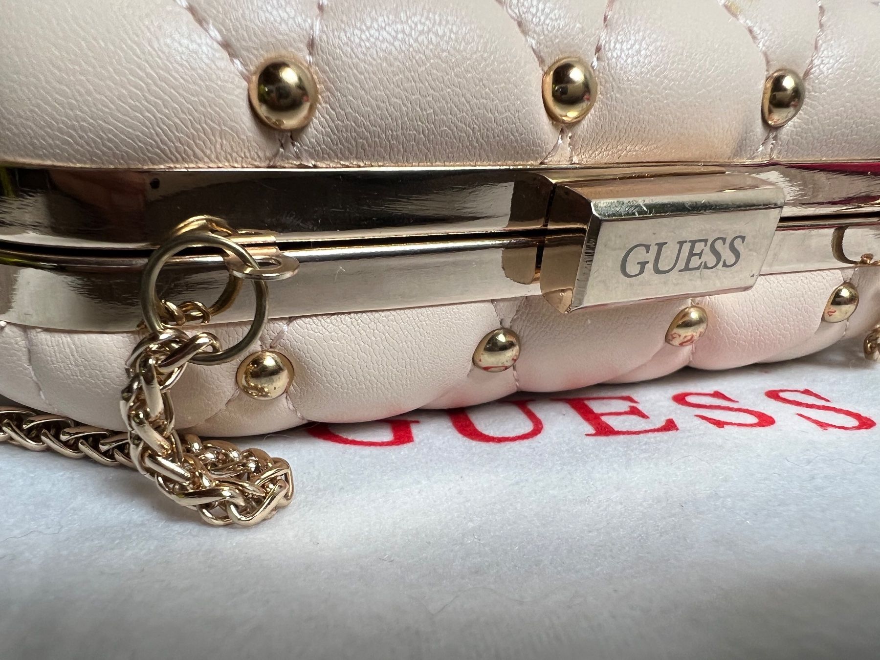 Guess Borse da donna: Niedliche Guess Clutch – Usato da Fischbach LU venduto da Dear.Luki 5