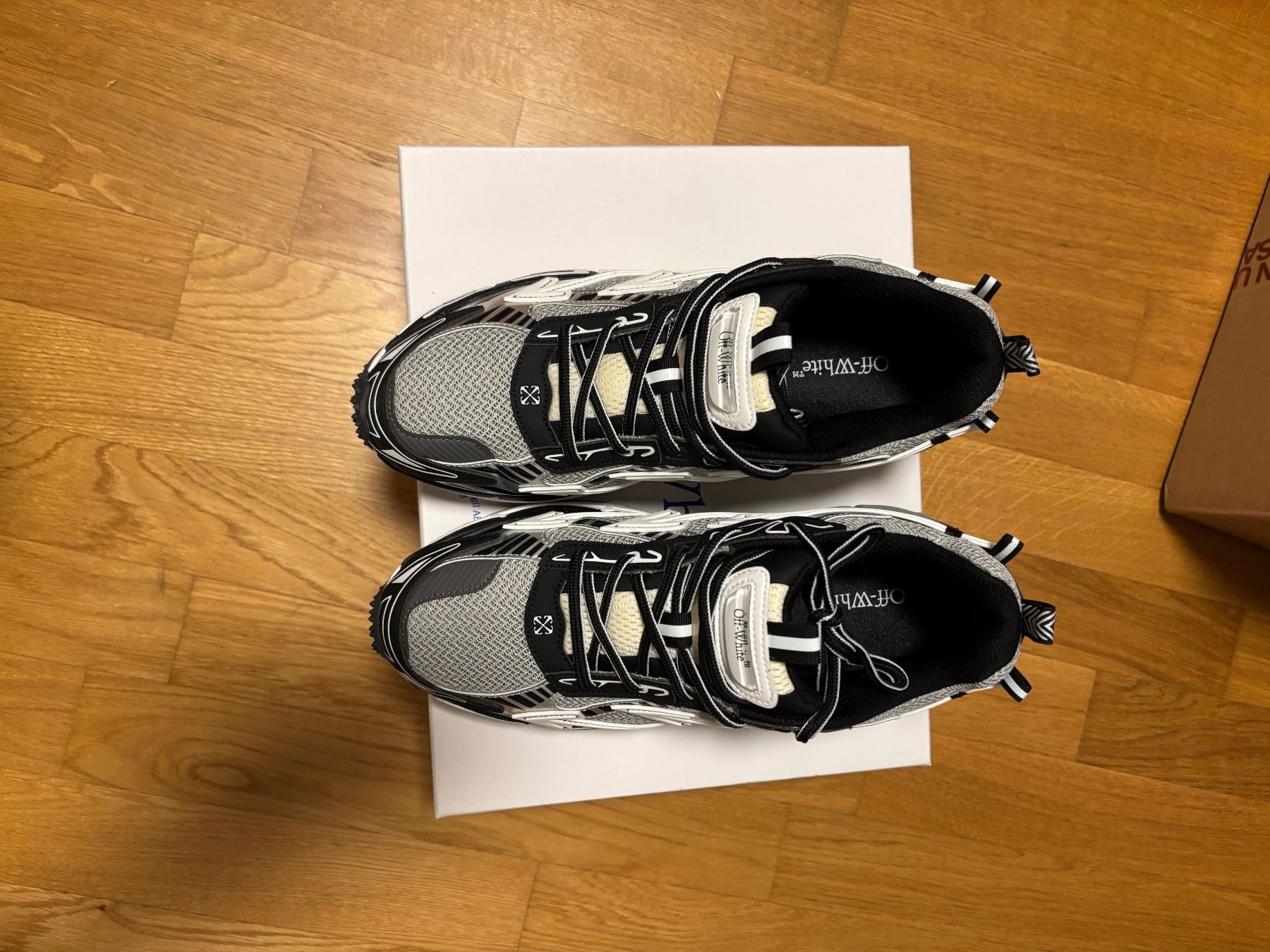 Off-White Herrenschuhe: OFF-WHITE BE BACK – Gebraucht aus Neuchâtel von eli_kz9z 3