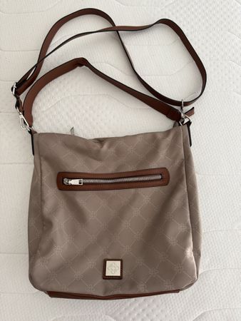 Handtasche verschiedene Brauntöne