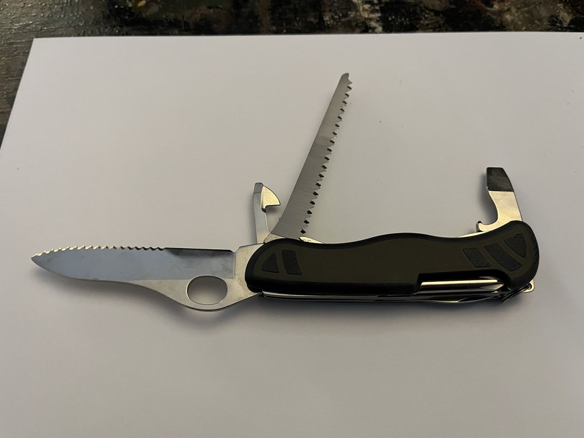 Schweizer Armee Taschenmesser: Schweizer Armee Messer – Gebraucht aus Ermatingen von Scavini-s