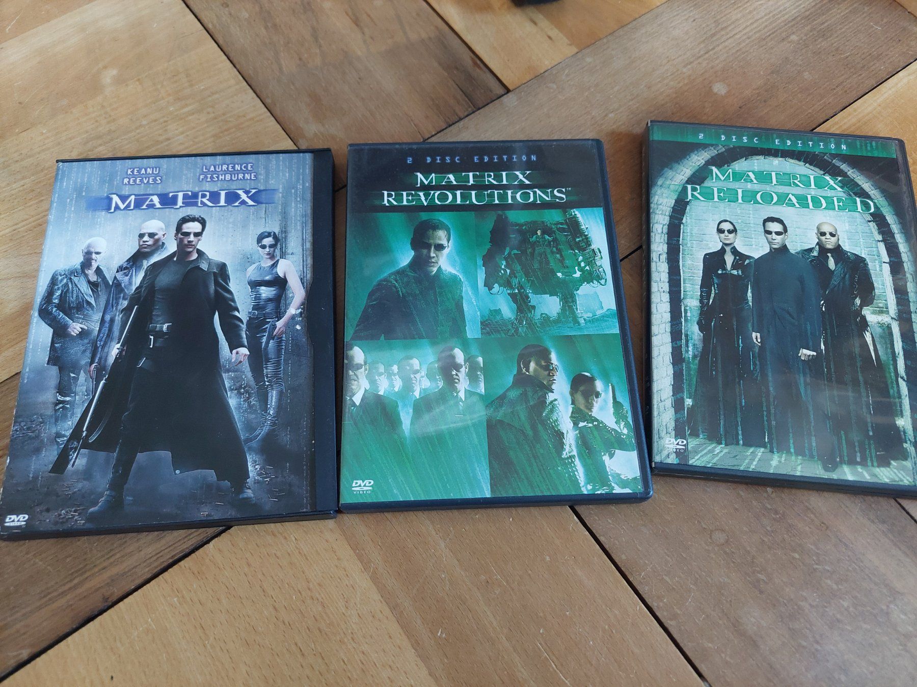 Tutti i DVDs: Matrix Trilogie DVD-Set Teil 1-3 – Usato da Beckenried venduto da Havacola 3