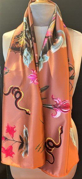 Fabric Frontline Foulard & Sciarpe: Seidenschal – Nuovo (secondo la descrizione) da Zürich venduto da Poppy108 3