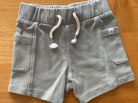 Baby Shorts Gr 74 C&A