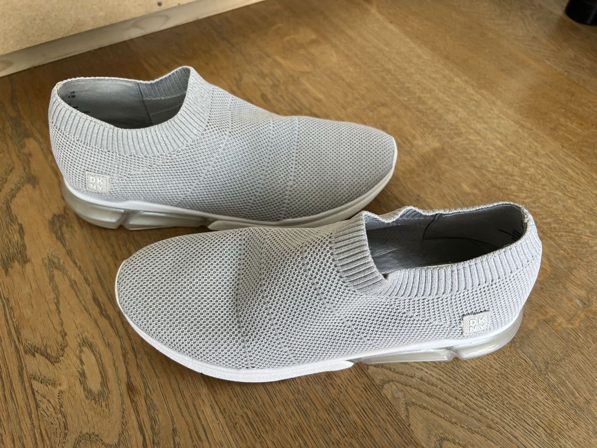 Scarpe da donna: DKNY Sneaker Gr.37.5 – Nuovo (secondo la descrizione) da Reinach AG venduto da innamac 4