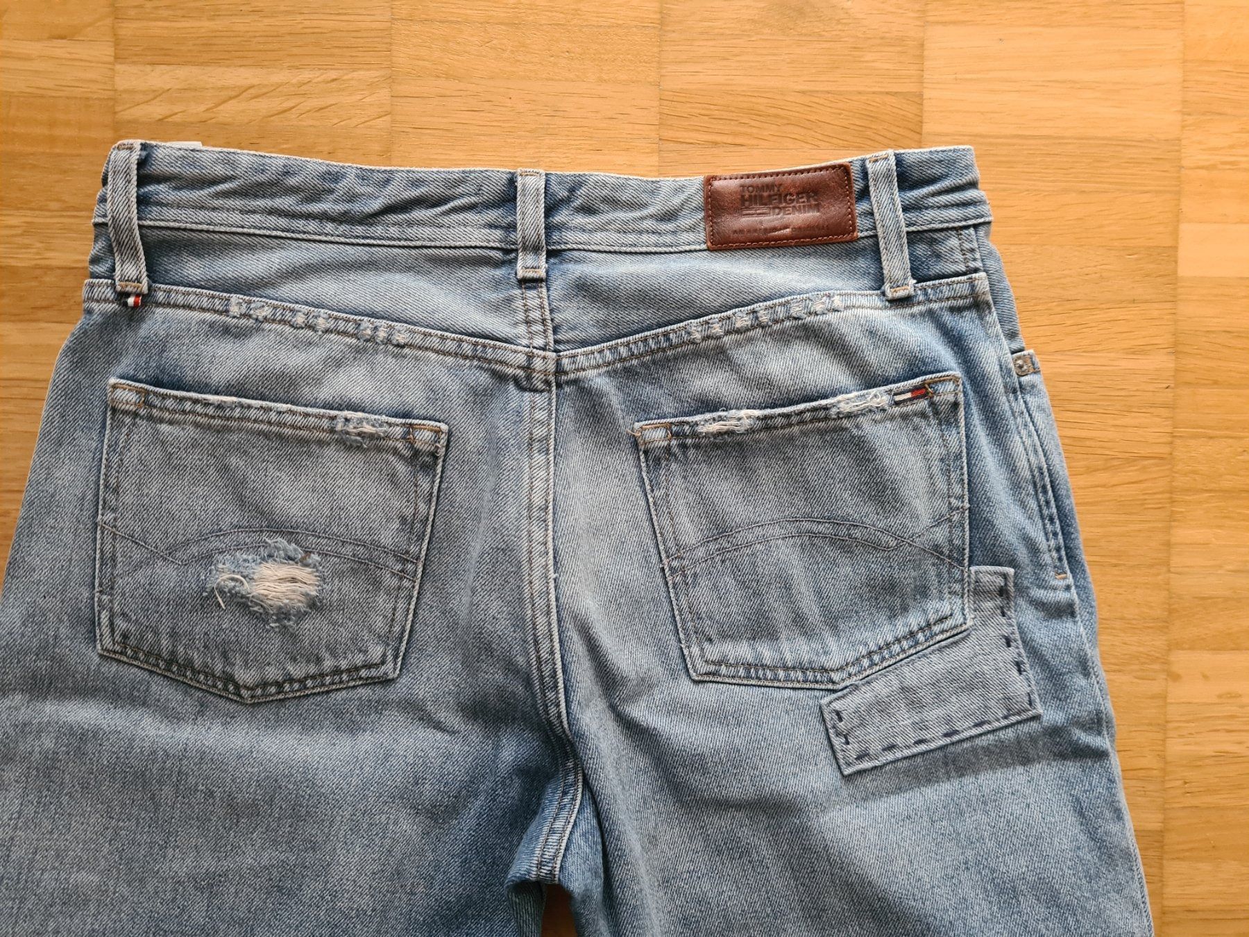 Tommy Hilfiger Jeans: Tommy Hilfiger Jeans Gr. 26/32 – Usato da Jona venduto da Good_luck_ 6