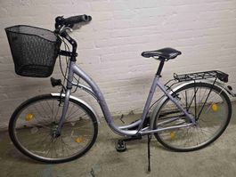 Citybike Crosswave silber mit Korb