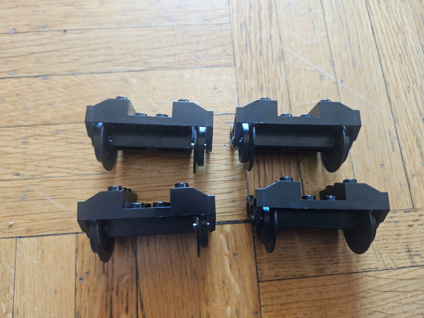 Lego Kit di costruzioni: lego Black Train Wheel RC, 2878c02 – Usato da Confignon venduto da Ecrofigs 3
