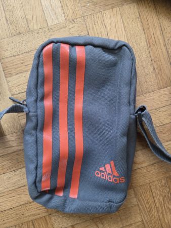 Adidas Kleinetasche