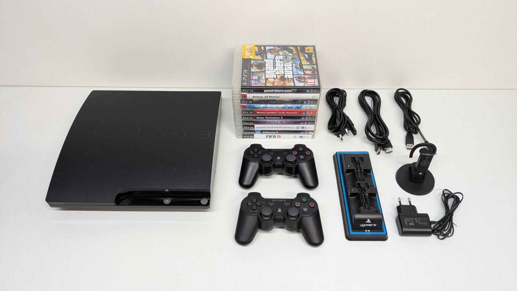 Sony Console: Sony PlayStation 3, 2 Controller, 10 Games – Usato da Menziken venduto da mame18