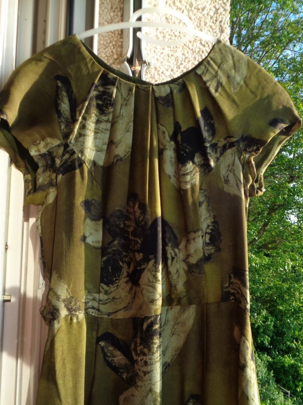 Globus Vestiti: Seidenkleid Damen, Gr. 36, von Globus – Nuovo (secondo la descrizione) da Tafers venduto da kor_jf9w 1