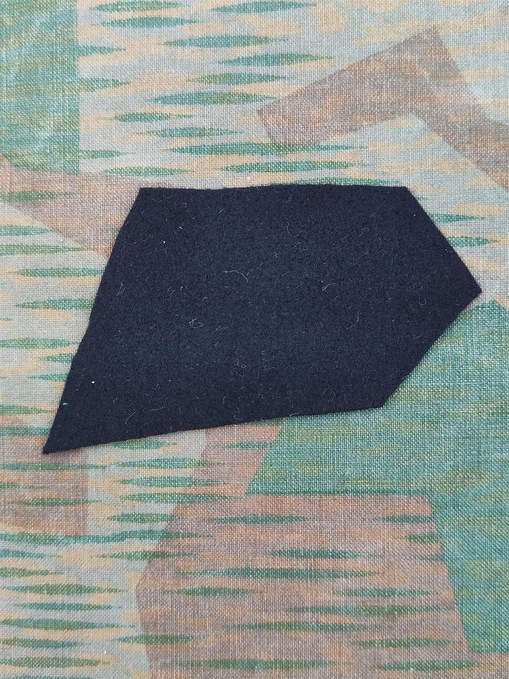 Placchette & Badge: Kragenpatte Ord. 1940 Brieftaubendienst – Nuovo (secondo la descrizione) da Bauma venduto da SwissMilitaria