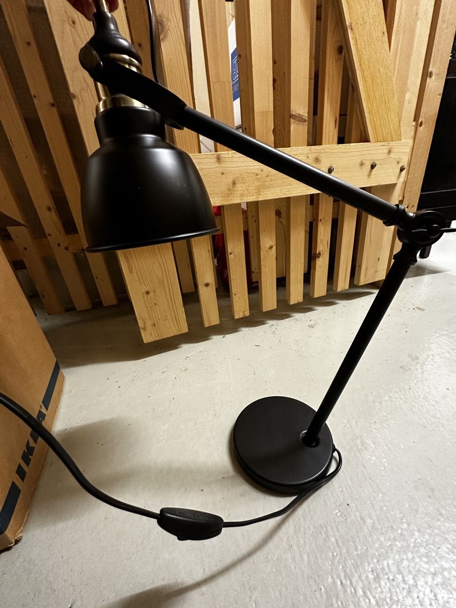 Eglo Lampade: Eglo Tischleuchte BORGILLIO – Nuovo (secondo la descrizione) da Zürich venduto da Yuece