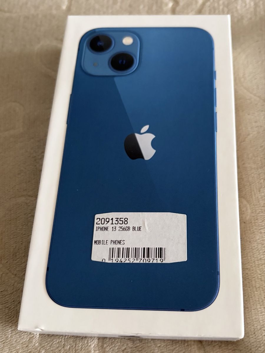 Apple Handys / Smartphones: iPhone 13 256Go, parfait état – Gebraucht aus Granges (Salvan) von mal_97x2 1