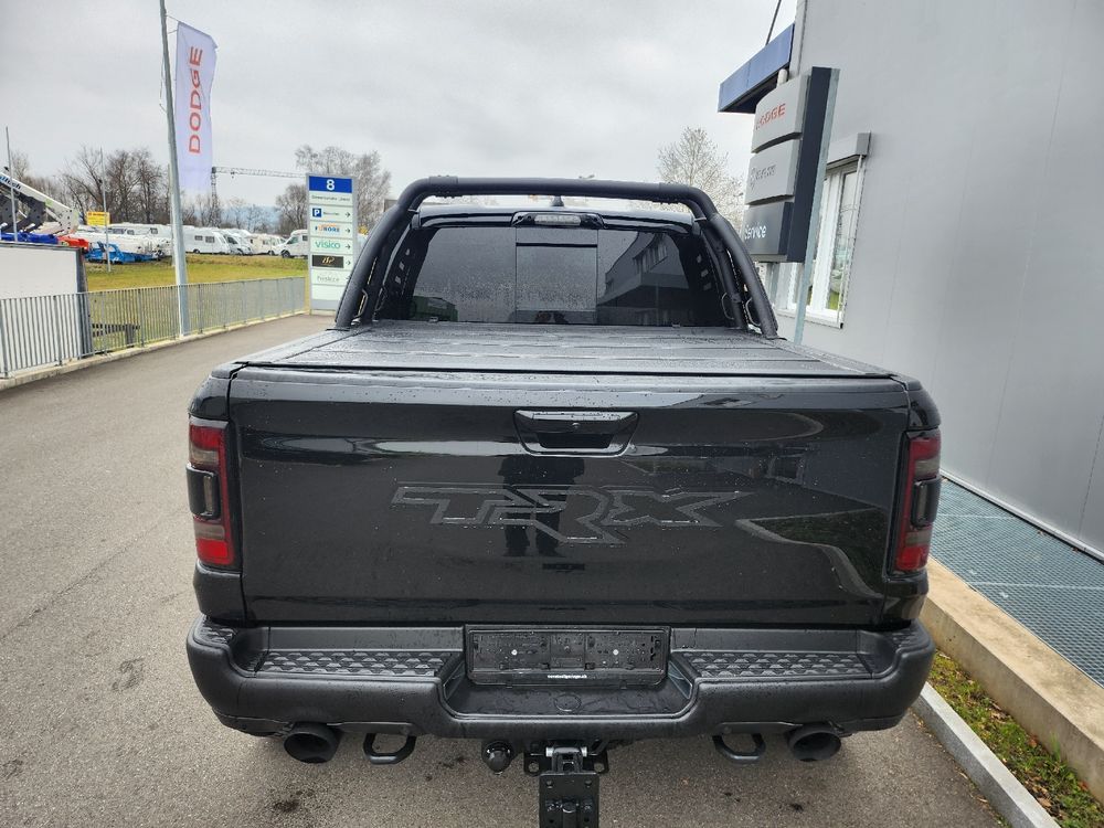 Laderaumabdeckung BAKflip G2 Dodge RAM Crew Cab 180cm 3