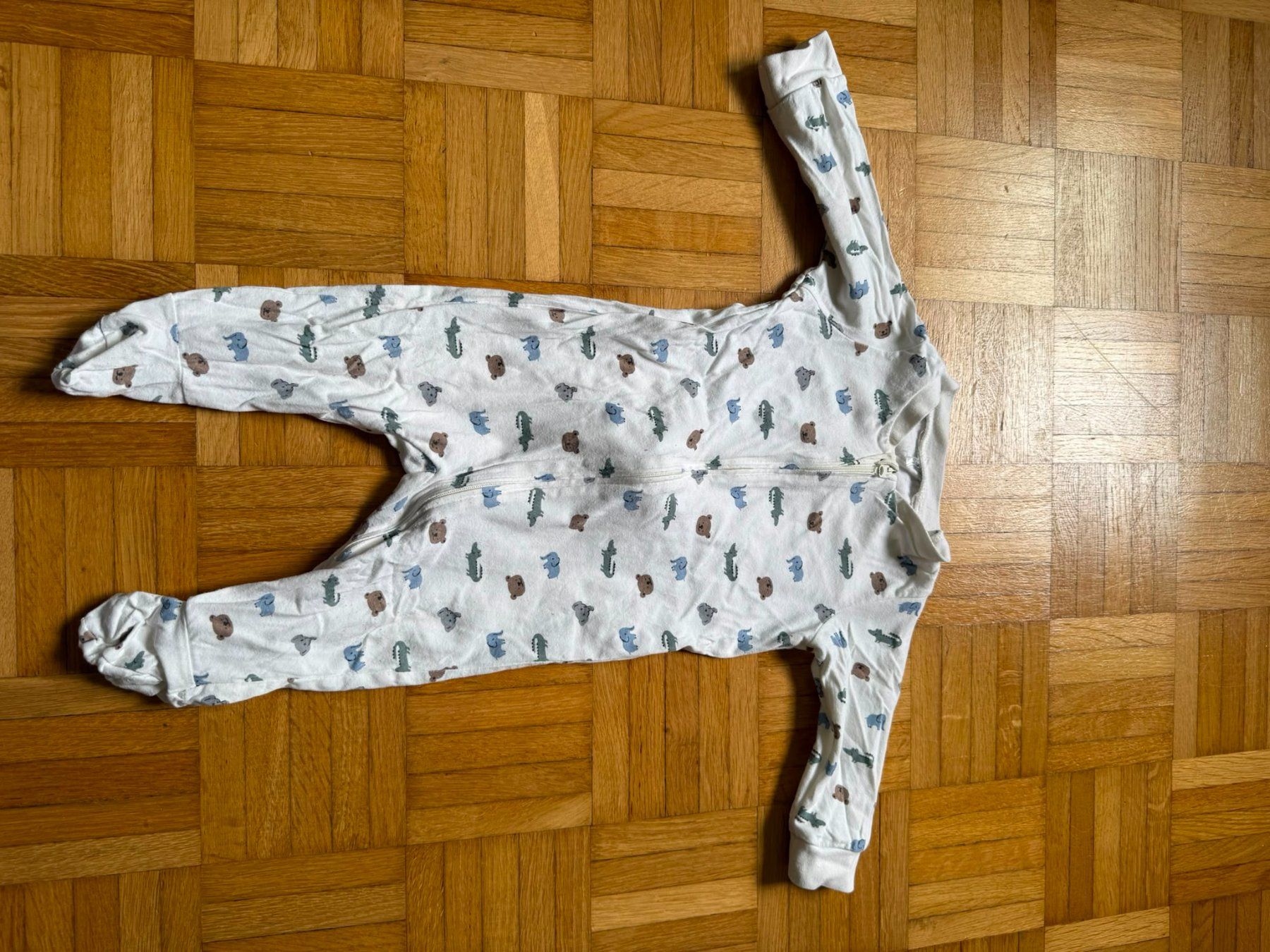 Pyjamas: Schlafanzug Tiere – D'occasion à Bern par jbern3012