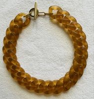 Collier en matière synthétique  - grandes mailles