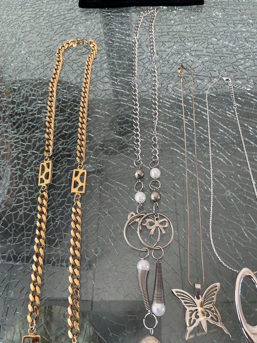 Catenine: Modeschmuck 4 schöne Ketten – Usato da Oftringen venduto da andrax 3