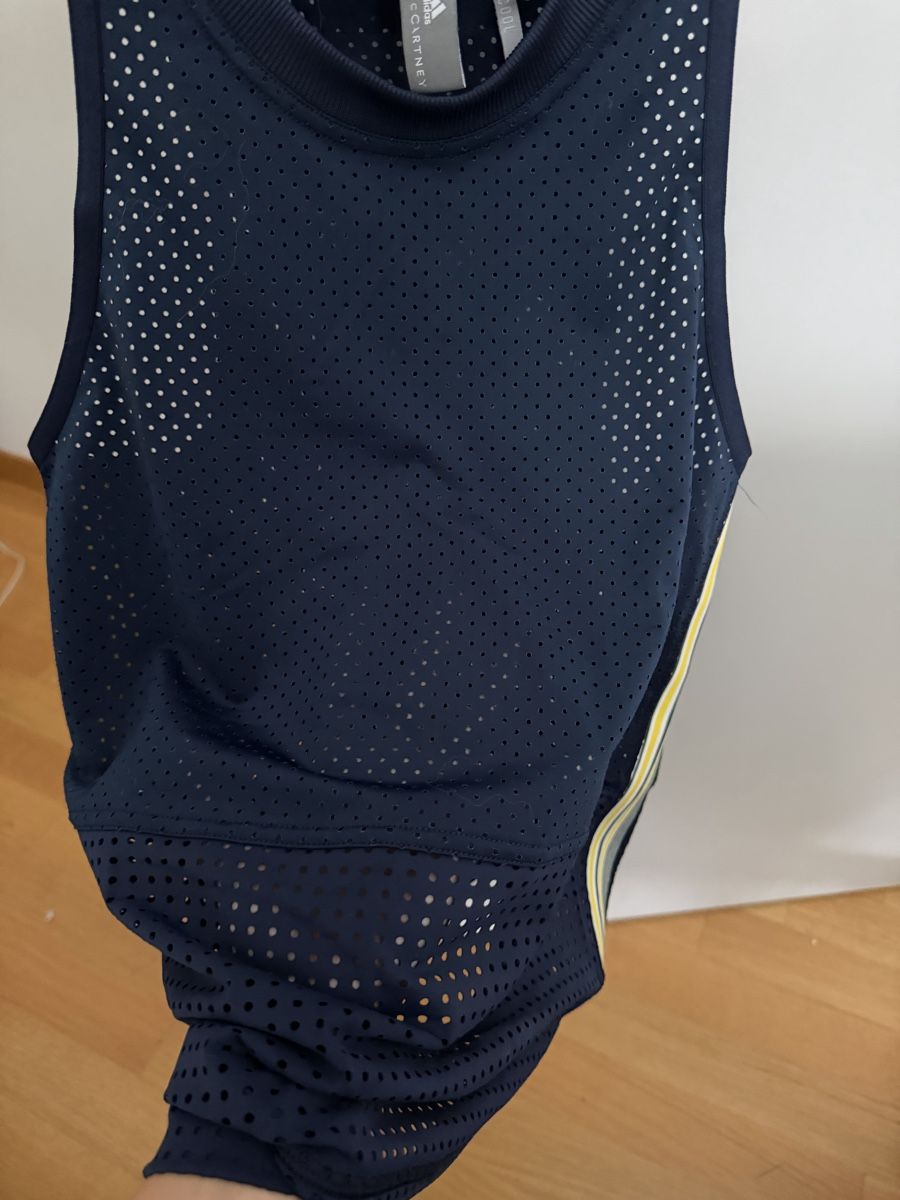 Stella McCartney Tops: Haut de sport Stella McCartney  – D'occasion à Genève par luc_5829 3