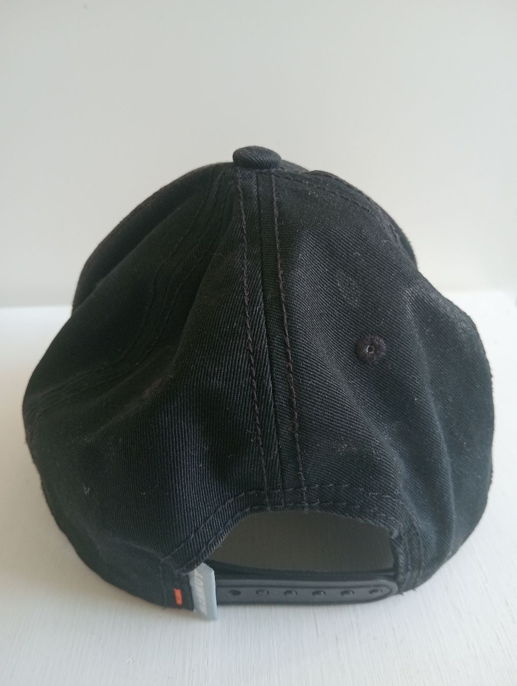 Mammut Altro in  Abbigliamento & Accessori: Mammut Mountain Cap "Coffee" Black - Gr. S/M Defect – Difettoso da Allschwil venduto da Evgeniia78 2