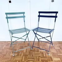 Chaises pliables bleues & vertes x2