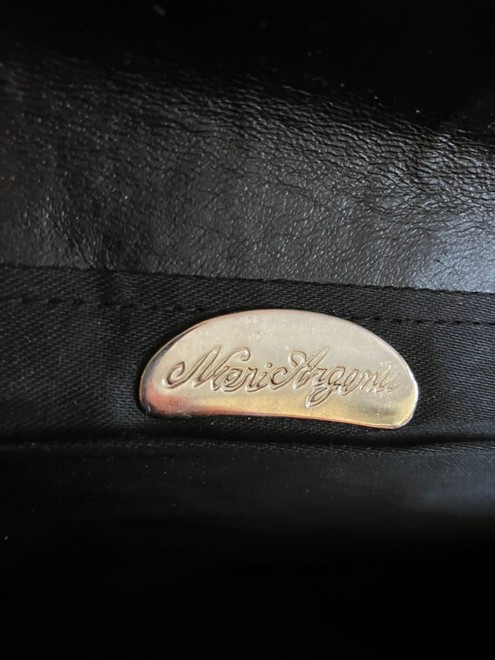 Borse da donna: Pochette marrone con catenella – Usato da Melano venduto da H-Sara 2