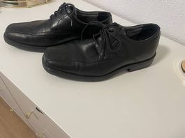 Herren Lederschuhe  Echtleder  Gr. 41  neu