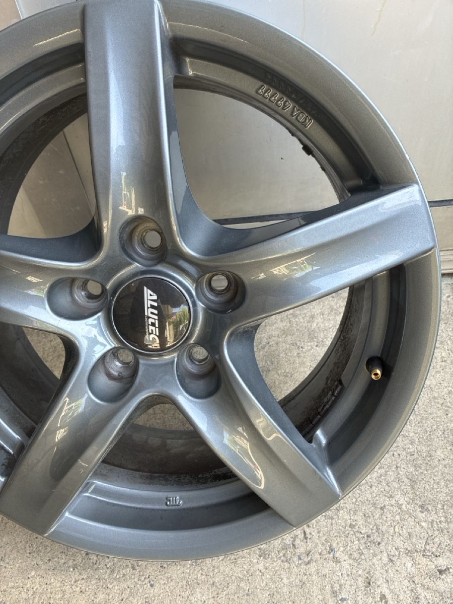 Volkswagen Cerchioni: 4Jante alu 5 branches gris anthracite  – Usato da Lully FR venduto da myr_pzt8 3