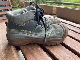 Coole KEEN Schuhe halbhoch Gr. 35 gefüttert
