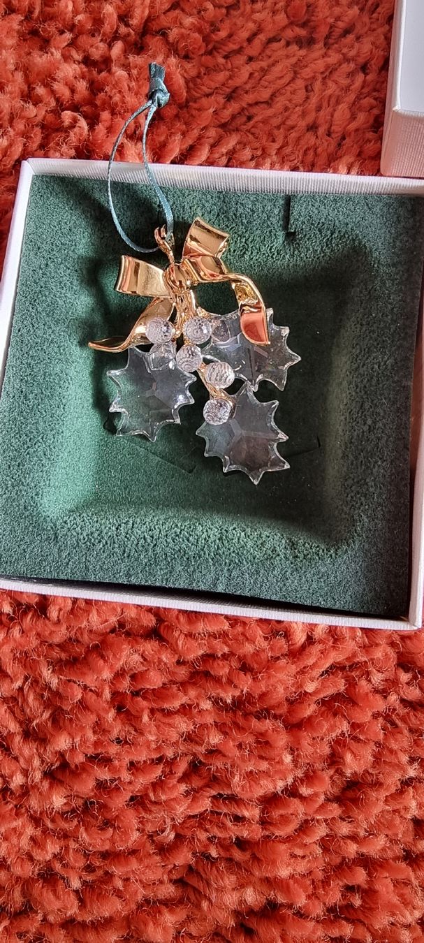 Swarovski Alle Dekorationen: swarovski ornament Weintrauben – Neu (gemäss Beschreibung) aus Riedikon von Winter21. 1