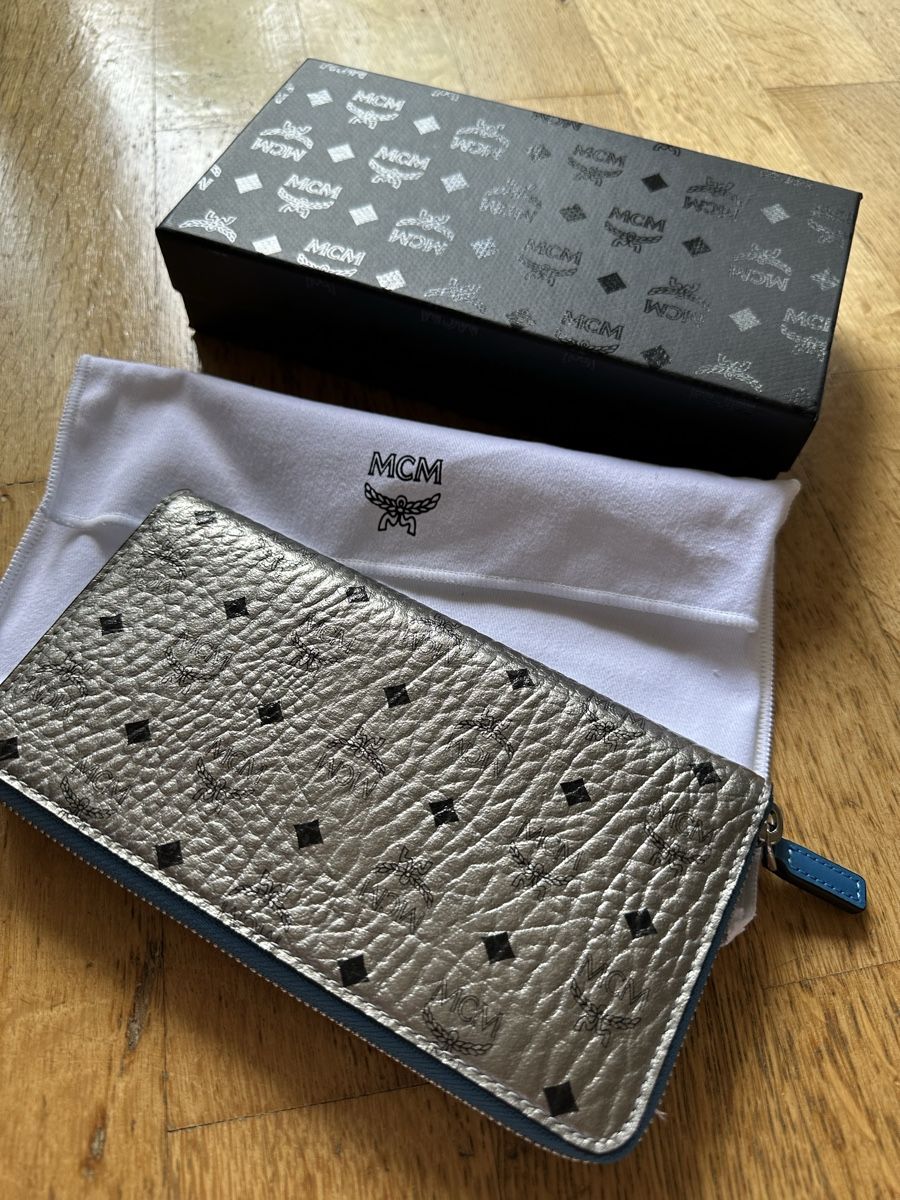 Mcm Portamonete: MCM Wallet Silber Neu  – Nuovo (secondo la descrizione) da Bern venduto da Ruhrallee