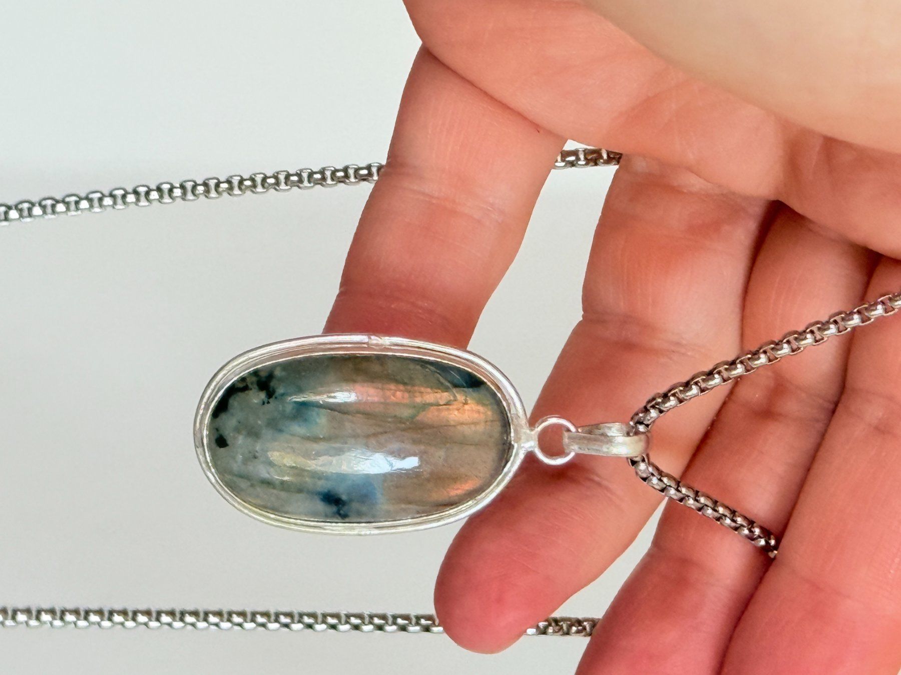 Catenine: Collier labradorite, élégant et tendance ✨ – Nuovo e nell'imballaggio originale da Genève venduto da AWWA 1