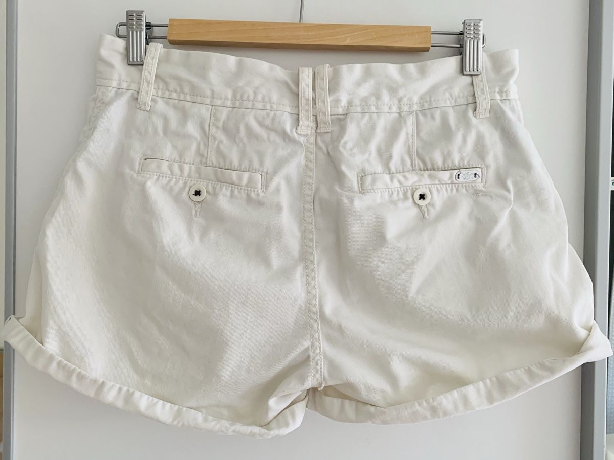 Tommy Hilfiger Pantalons: Tommy Hilfiger Shorts S/M – D'occasion à Uster par snickers3 1