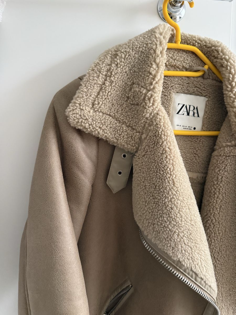Zara Giacche: Zara Shearling Jacke – Nuovo (secondo la descrizione) da Vaduz venduto da GiuliaSu 2
