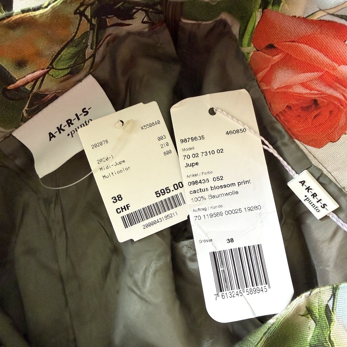Akris Jupes: AKRIS Skirt new with tags – Neuf avec emballage d'origine à Emmen par Colette-Juliette 8