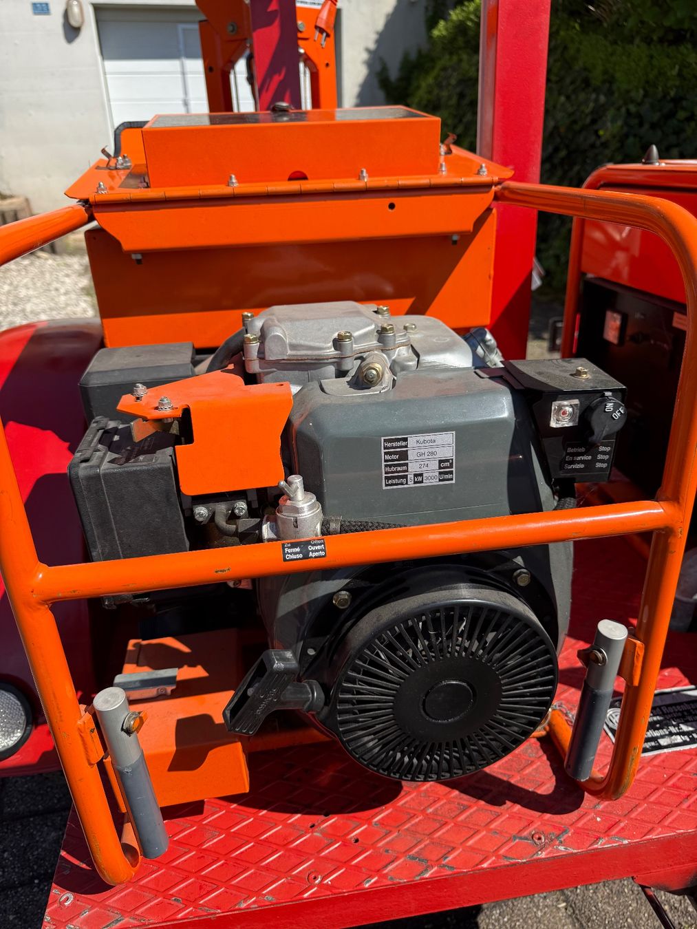 Generatori di corrente: Notstrom Generator Anhänger Scheinwerfer Beleuchtungsmast – Usato da Büsserach venduto da Schildi1989 4