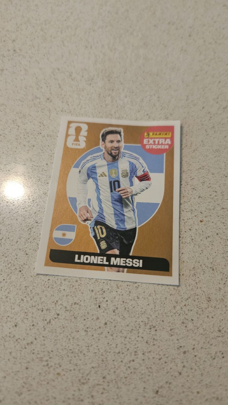Panini Carte collezionabili: Panini Extra Sticker Messi Bronze – Nuovo (secondo la descrizione) da Sennhof venduto da Tobi_F