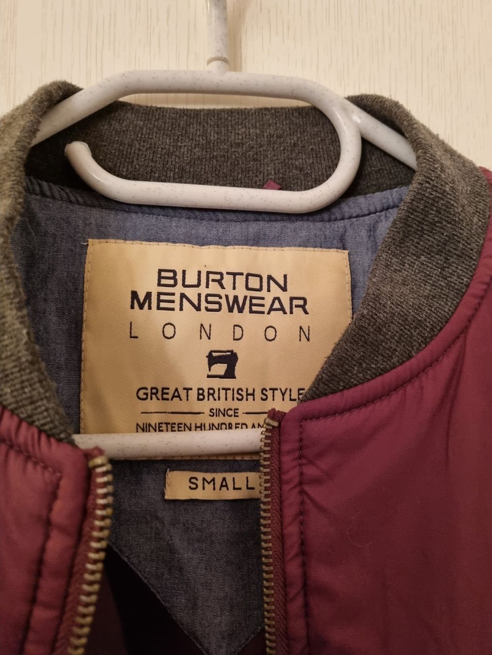 Burton Giacche: Burton BomberJacke S – Usato da Münchenbuchsee venduto da Ludo_Braenz 2