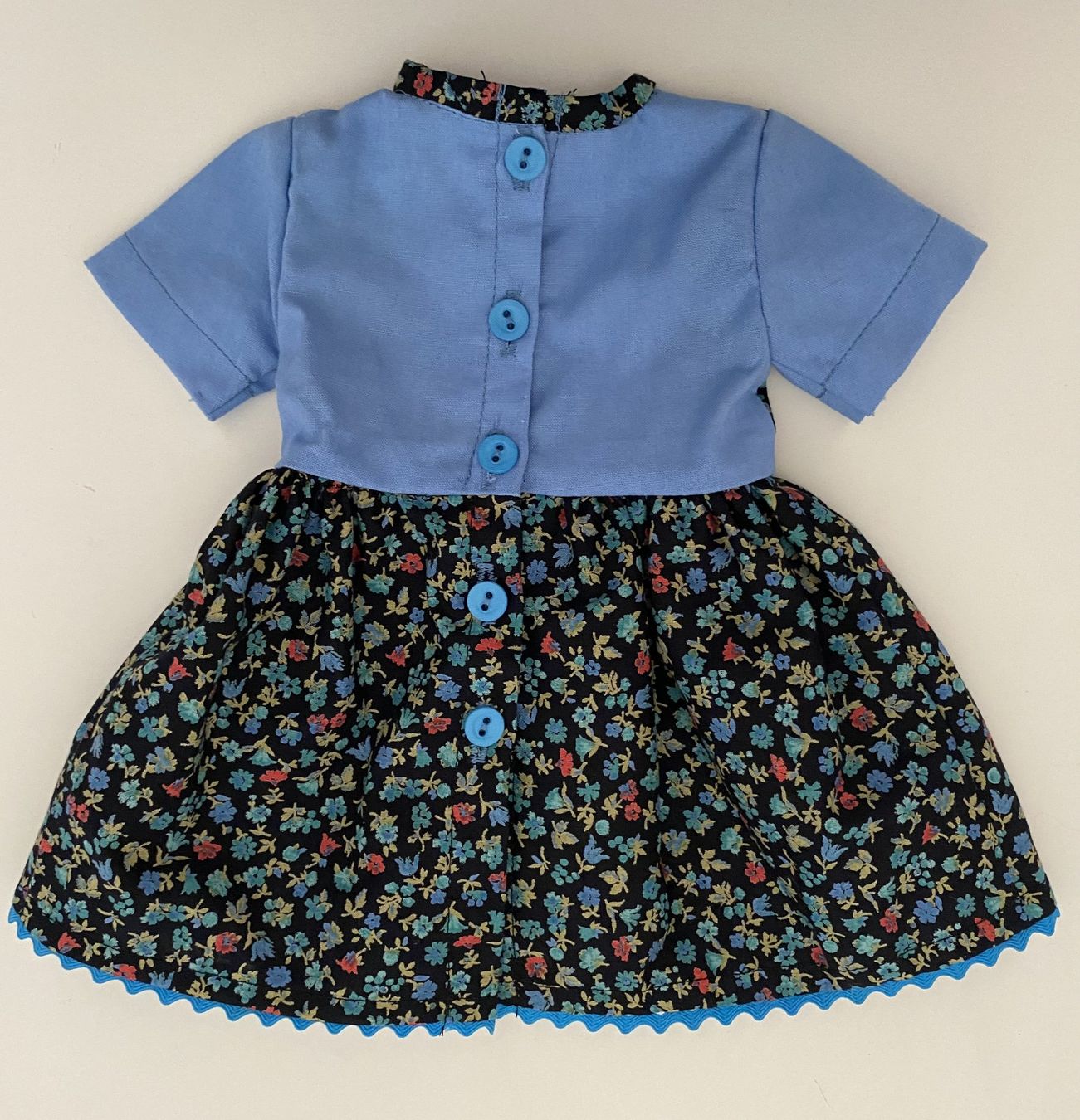 Puppen: Puppenkleid – Neu (gemäss Beschreibung) aus Rheinfelden von Tigerlilli 2