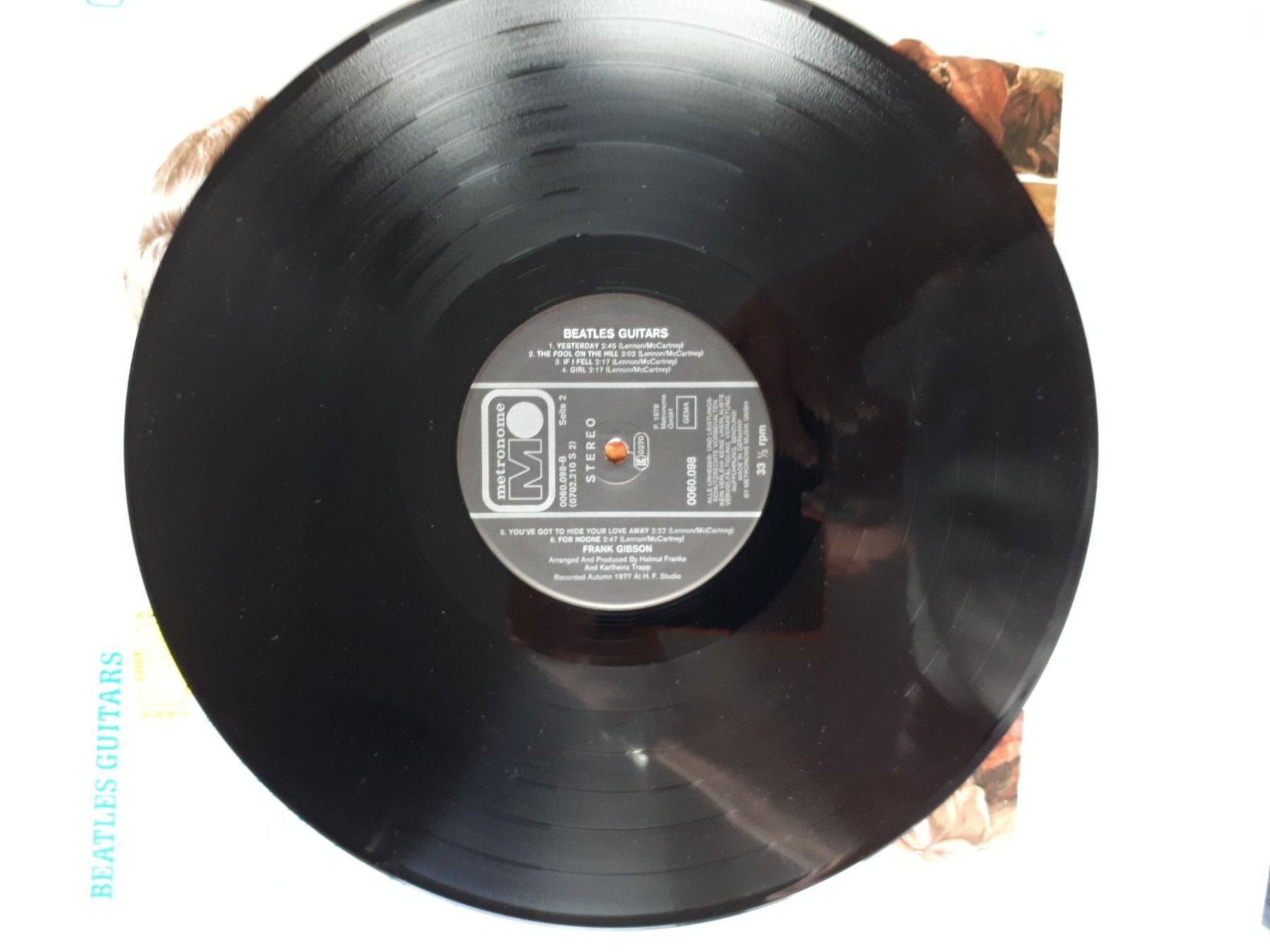 Dischi in vinile: LP Frank Gibson / Beatles Guitars – Usato da Seewen SZ venduto da SuperpumaDisplayTeam 2