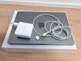 Apple MacBook Pro 14 M1 Pro 8CPU 14GPU 512GB SSD 16GB space