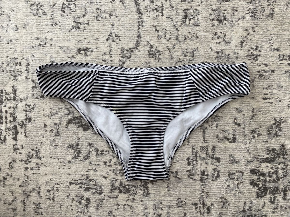 Oysho Badekleider & Bikinis: Bikini / maillot de bain OYSHO, M – Gebraucht aus Bussigny von cac_q2c6 2