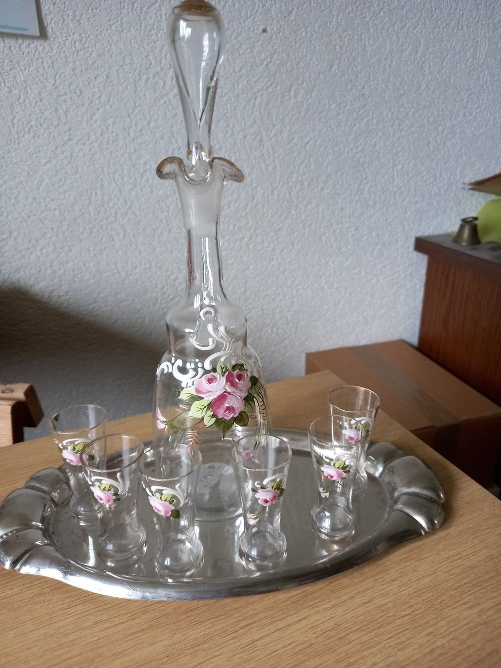 Caraffe: Schnapsgläser mit Karaffe – Usato da Roggwil BE venduto da Ruefi222
