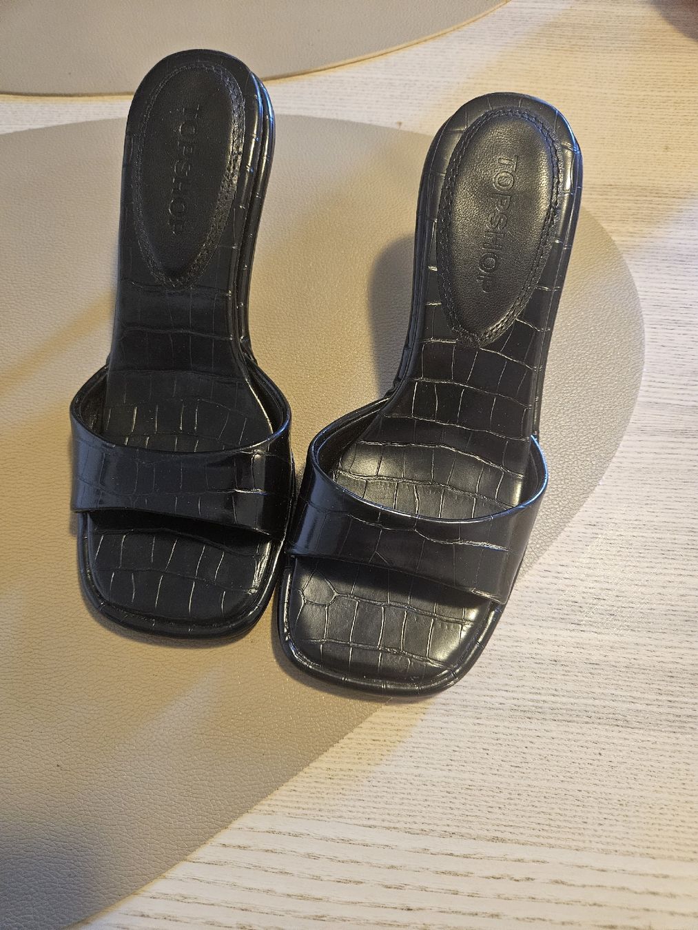 Topshop Chaussures femmes: Mules noires Topshop. – Neuf (Voir description) à Lausanne par durranis