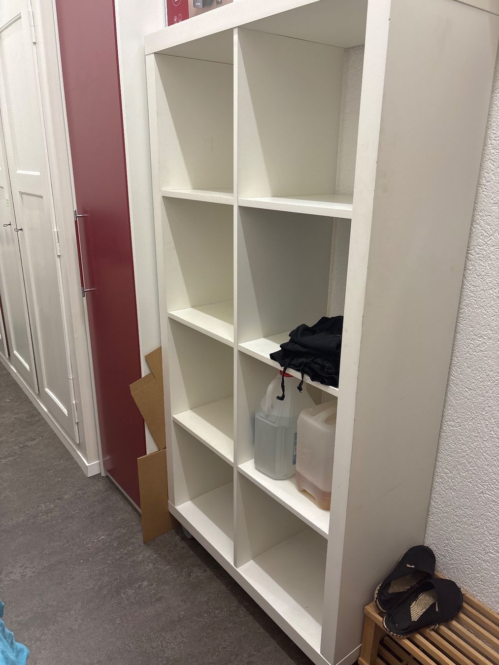 Ikea Regale: Regal Kallax Ikea weiss – Gebraucht aus Bern von fzi_vf96