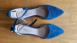 New Electric blue suede flat shoes
