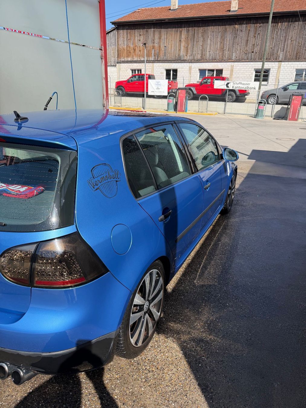 VW Automobili: Vw Golf 5 1.6 FSI – Usato da Neuhausen venduto da ion_6nb9 2