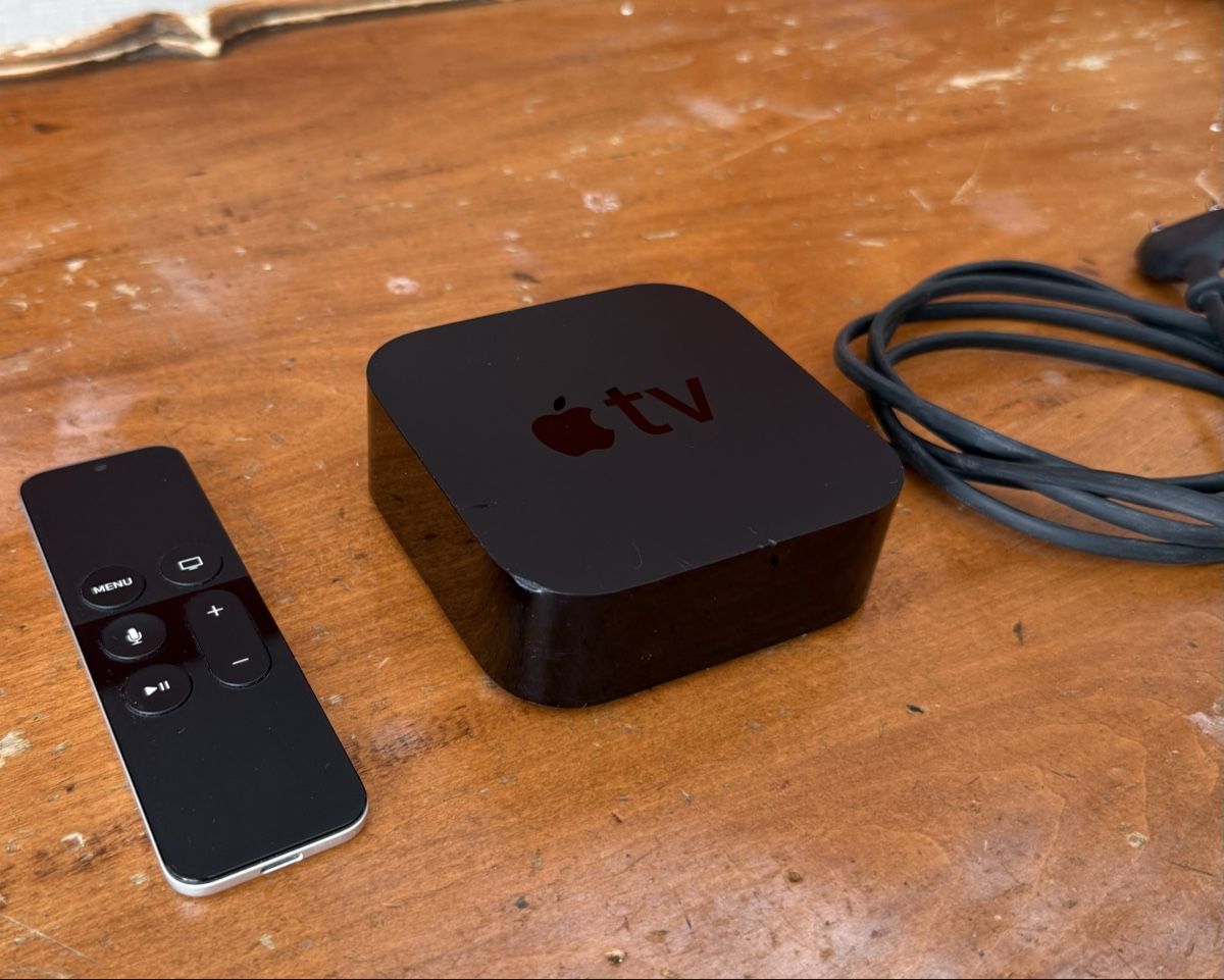 Apple Sistemi audio & multimediali: Apple TV HD (4. Gen) – Usato da Zürich venduto da doncan94